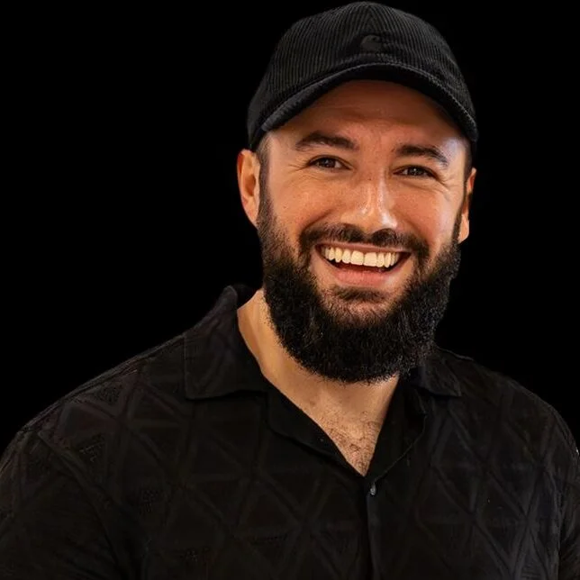 Porträt von Enes Seker als Mentor und Berater bei TyloTech.